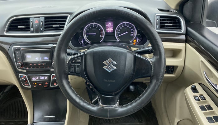 2015 Maruti Ciaz VXI+, Petrol, Manual, 60,751 km, Steering Wheel Close Up