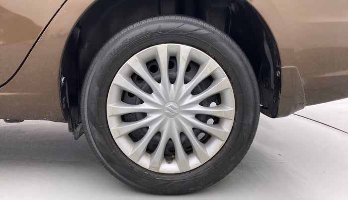 2015 Maruti Ciaz VXI+, Petrol, Manual, 60,751 km, Left Rear Wheel