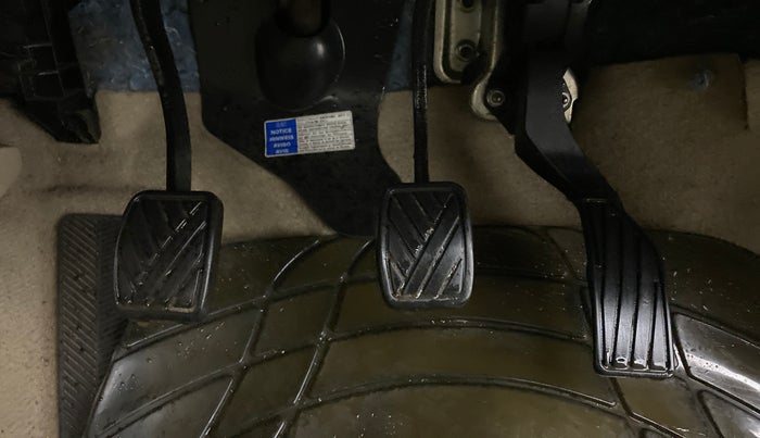 2015 Maruti Ciaz VXI+, Petrol, Manual, 60,751 km, Pedals