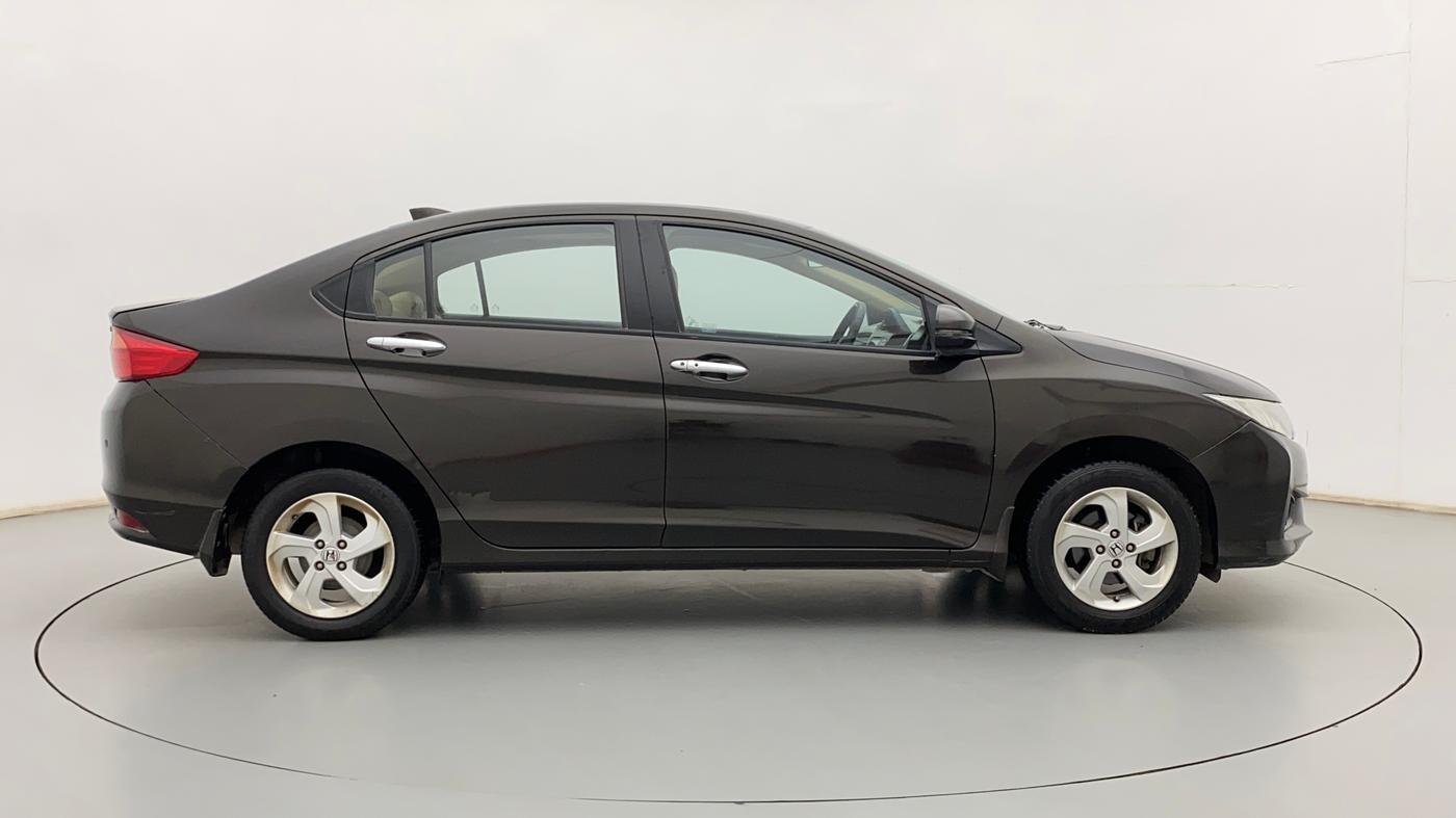 2016 Honda City 1.5L I-VTEC VX, Petrol, Manual, 1,05,442 km, Right Side View