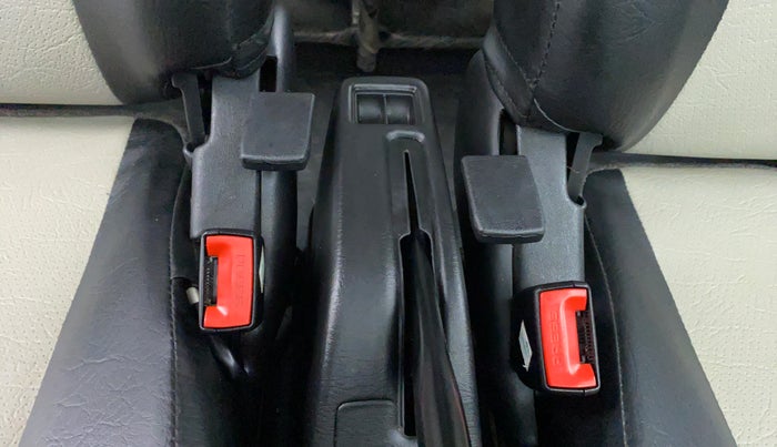 2019 Maruti Eeco 5 STR WITH AC PLUSHTR, Petrol, Manual, 1 km, Driver Side Adjustment Panel