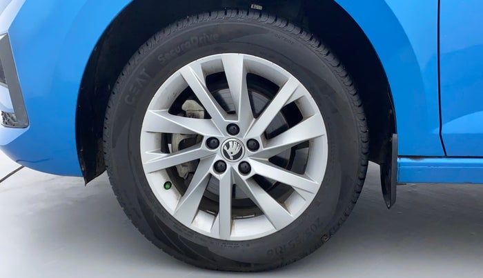 2022 Skoda SLAVIA AMBITION 1.0L TSI MT, Petrol, Manual, 17,658 km, Left Front Wheel