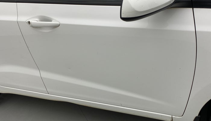2017 Hyundai Grand i10 SPORTZ 1.2 KAPPA VTVT, CNG, Manual, 86,921 km, Driver-side door - Minor scratches
