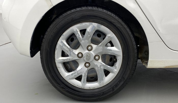 2017 Hyundai Grand i10 SPORTZ 1.2 KAPPA VTVT, CNG, Manual, 86,921 km, Right Rear Wheel