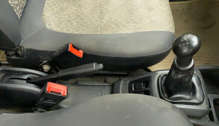 2017 Maruti Alto 800 LXI, Petrol, Manual, 45,700 km, Gear Lever