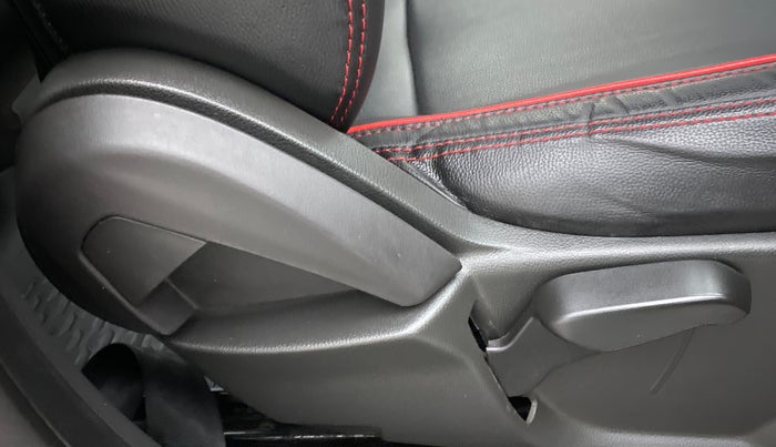 2018 Ford FREESTYLE TITANIUM Plus 1.5 TDCI MT, Diesel, Manual, 56,264 km, Driver Side Adjustment Panel