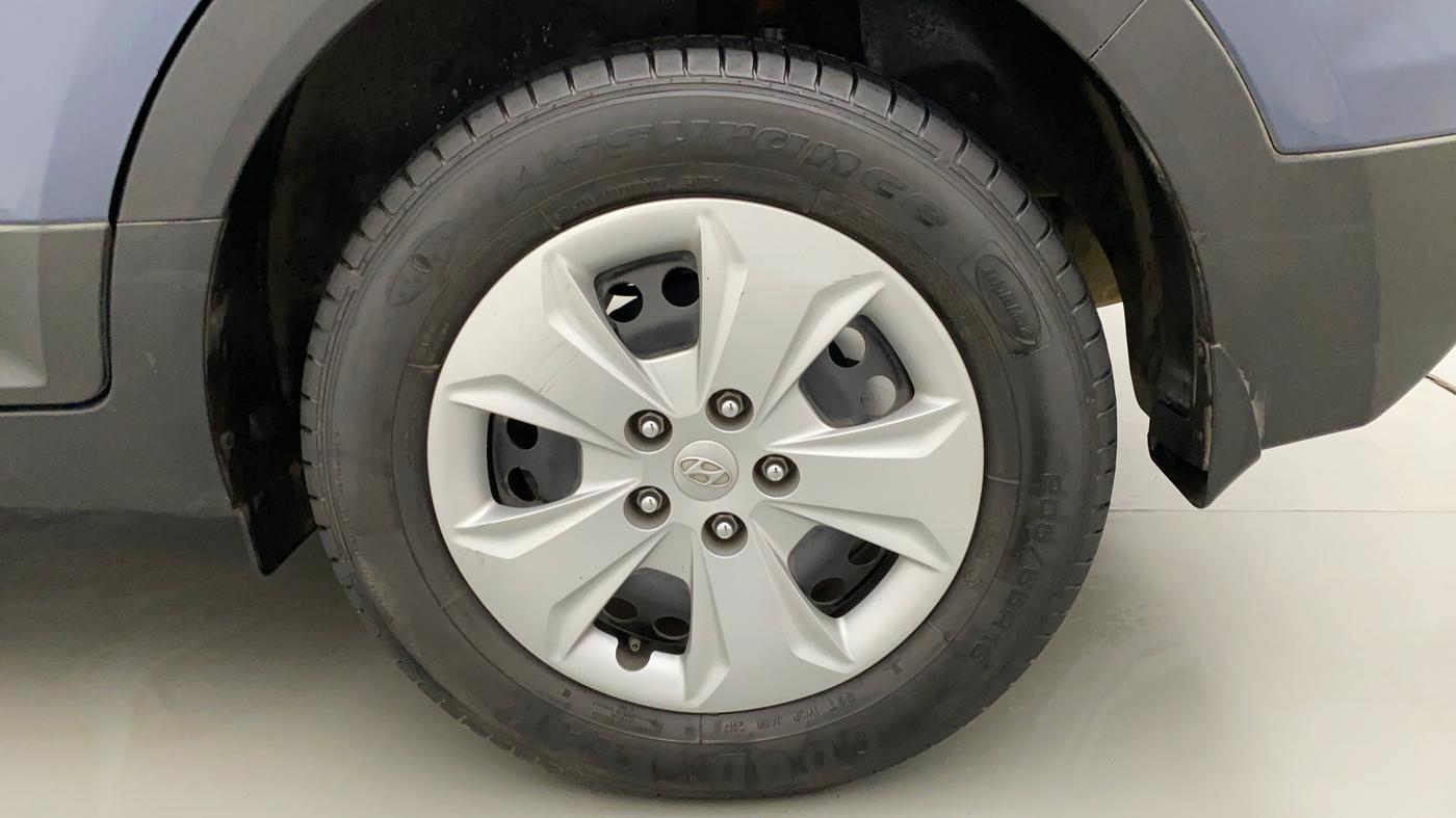 2017 Hyundai Creta E PLUS 1.6 PETROL, Petrol, Manual, 31,385 km, Left Rear Wheel