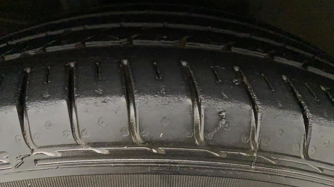 2017 Hyundai Creta E PLUS 1.6 PETROL, Petrol, Manual, 31,385 km, Left Front Tyre Tread