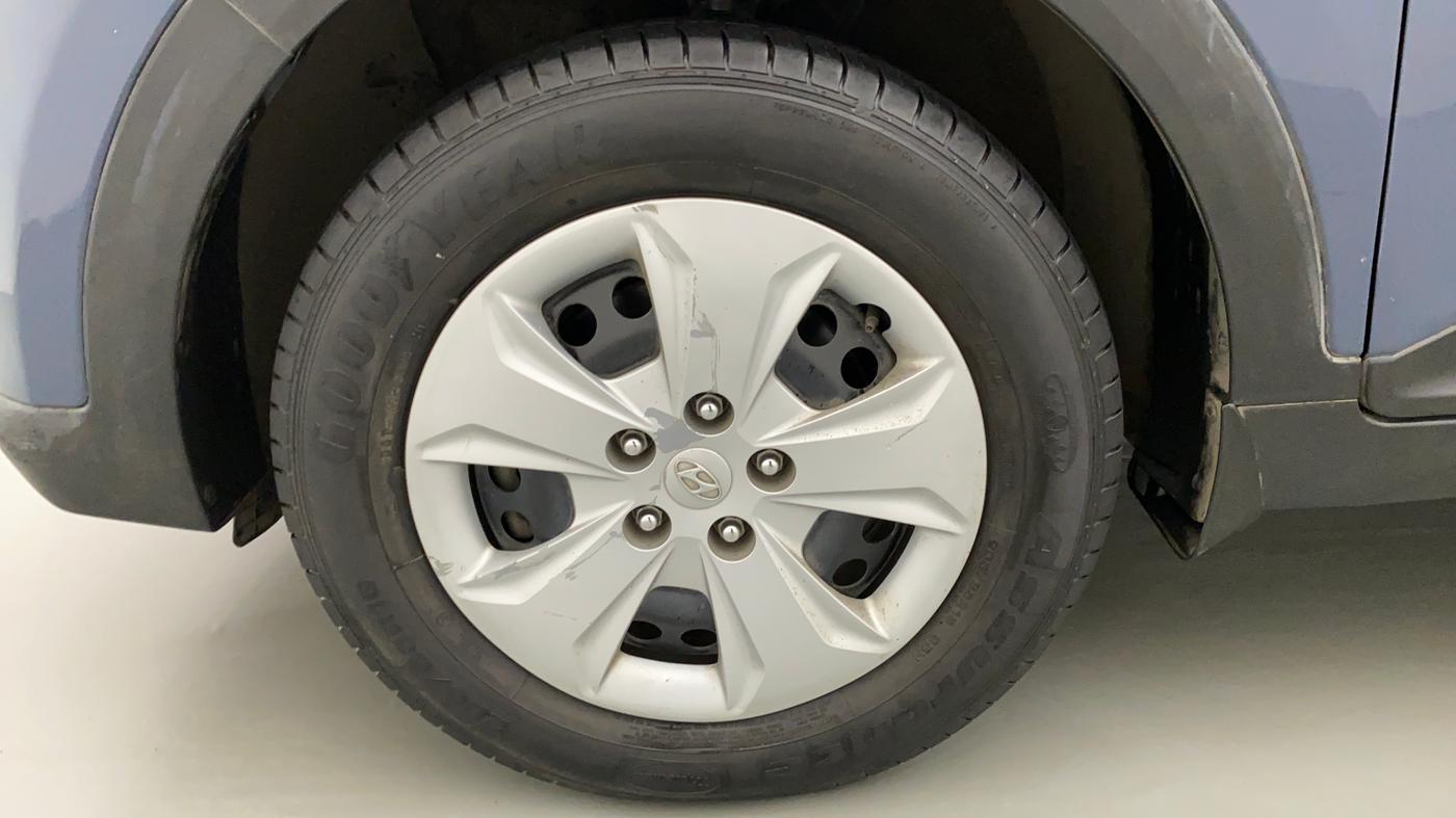 2017 Hyundai Creta E PLUS 1.6 PETROL, Petrol, Manual, 31,385 km, Left Front Wheel