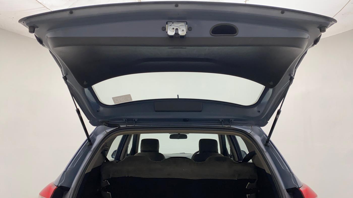 2017 Hyundai Creta E PLUS 1.6 PETROL, Petrol, Manual, 31,385 km, Boot Door Open