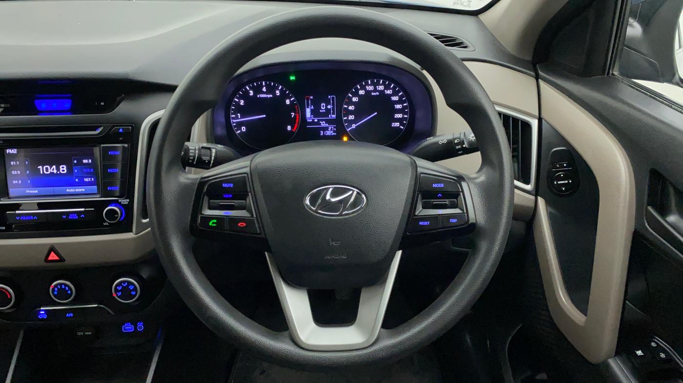 2017 Hyundai Creta E PLUS 1.6 PETROL, Petrol, Manual, 31,385 km, Steering Wheel Close Up