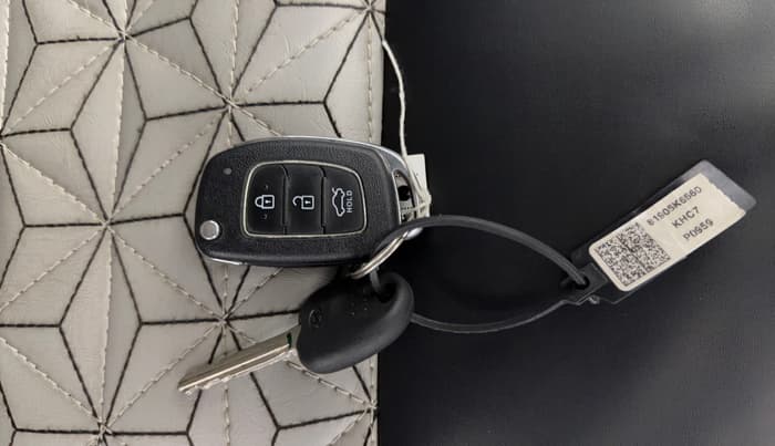 2022 Hyundai GRAND I10 NIOS SPORTZ 1.2 KAPPA VTVT, Petrol, Manual, 61,649 km, Key Close Up