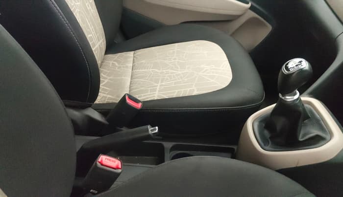 2018 Hyundai Grand i10 ASTA 1.2 KAPPA VTVT, Petrol, Manual, 72,491 km, Gear Lever