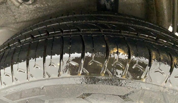 2015 Maruti Celerio ZXI AMT, Petrol, Automatic, 88,270 km, Left Rear Tyre Tread