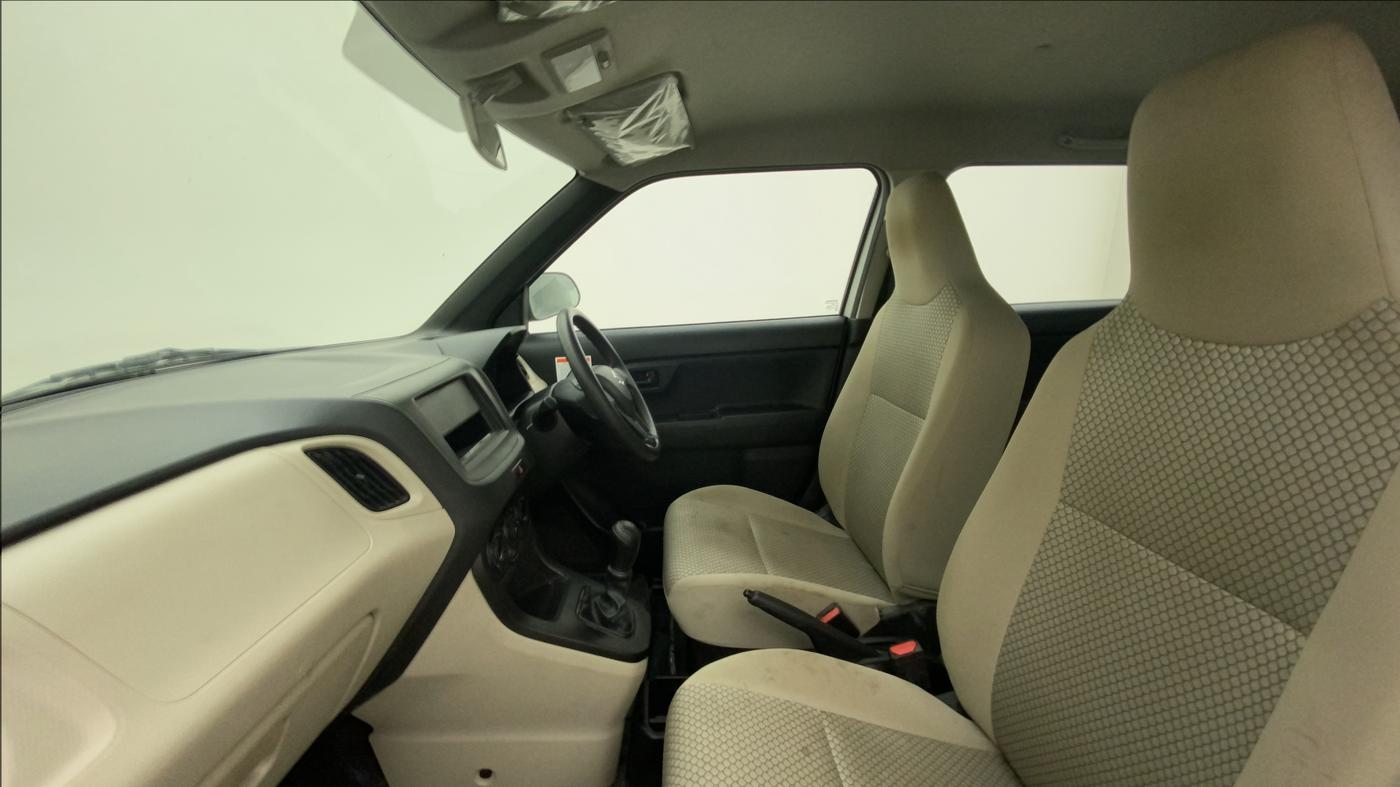 2021 Maruti New Wagon-R LXI CNG 1.0, CNG, Manual, 22,220 km, Right Side Front Door Cabin