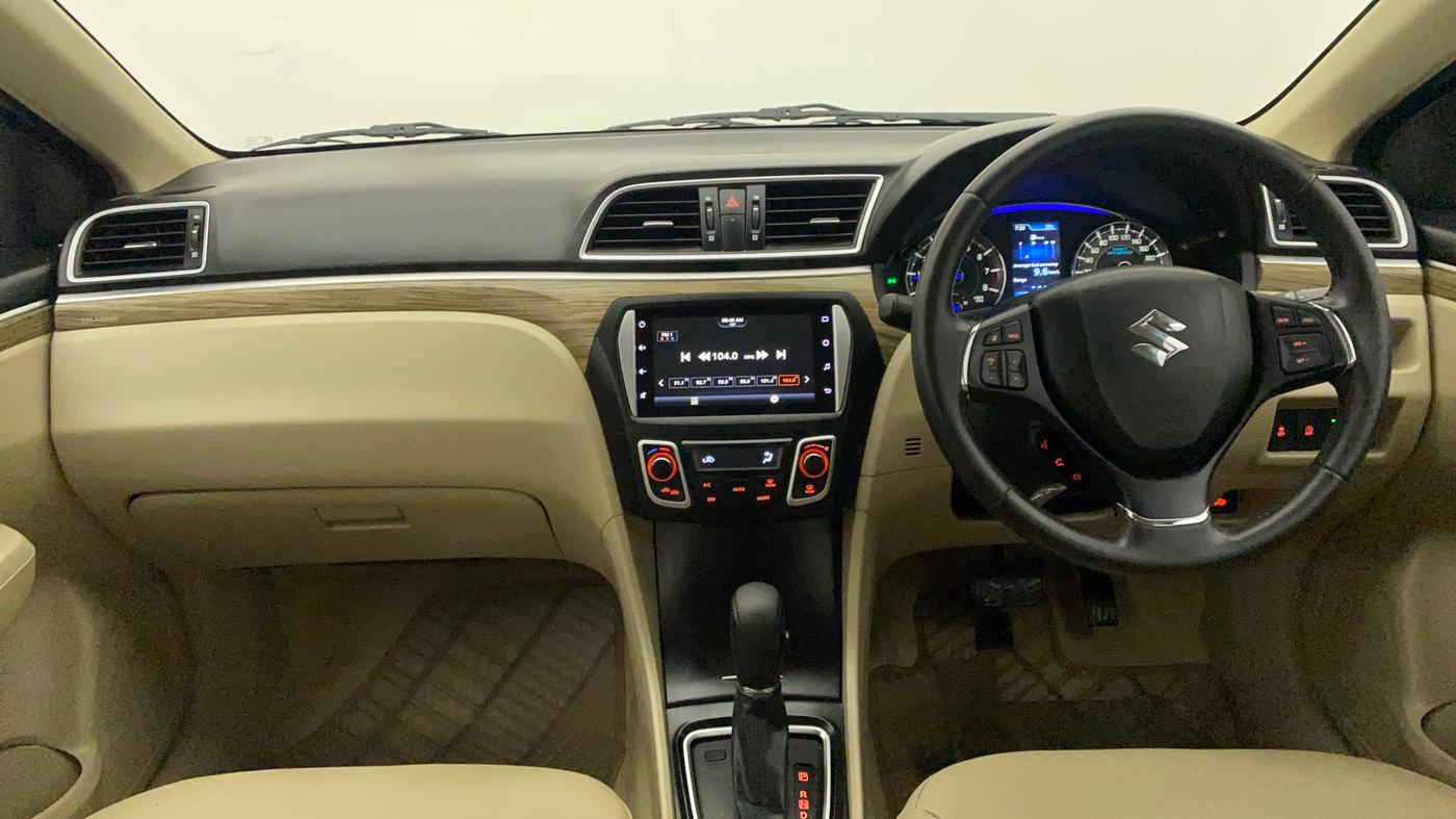 2021 Maruti Ciaz ALPHA  AT 1.5 SHVS PETROL, Petrol, Automatic, 8,065 km, Dashboard