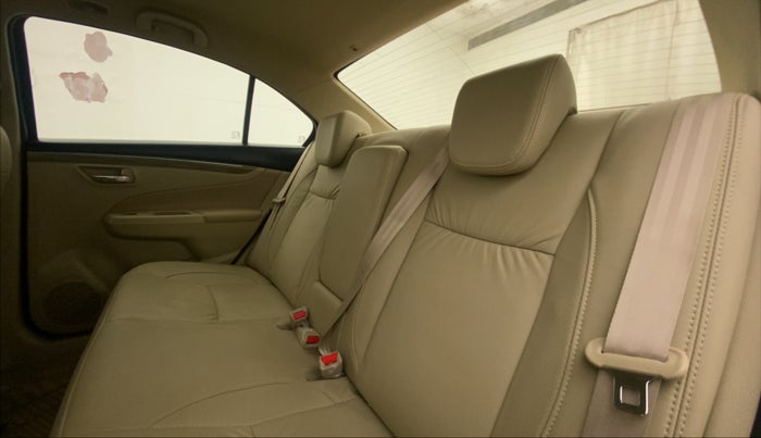 2021 Maruti Ciaz ALPHA  AT 1.5 SHVS PETROL, Petrol, Automatic, 8,065 km, Right Side Rear Door Cabin