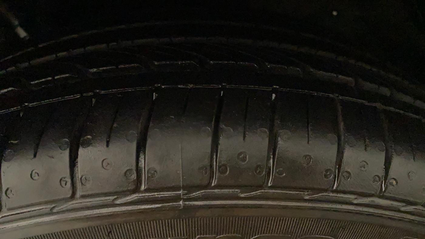 2021 Maruti Ciaz ALPHA  AT 1.5 SHVS PETROL, Petrol, Automatic, 8,065 km, Left Rear Tyre Tread