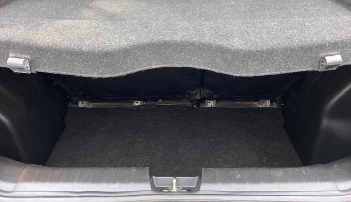 2018 Maruti Baleno ZETA PETROL 1.2, Petrol, Manual, 58,236 km, Boot Inside