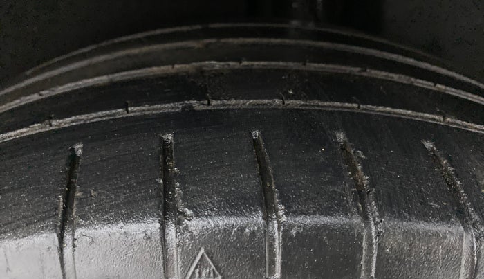 2018 Maruti Baleno ZETA PETROL 1.2, Petrol, Manual, 58,236 km, Left Rear Tyre Tread
