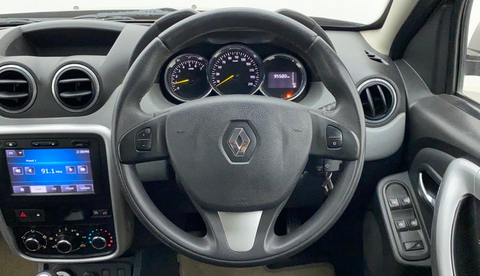 2015 Renault Duster 110 PS RXZ 4X4 MT DIESEL, Diesel, Manual, 95,500 km, Steering Wheel Close Up