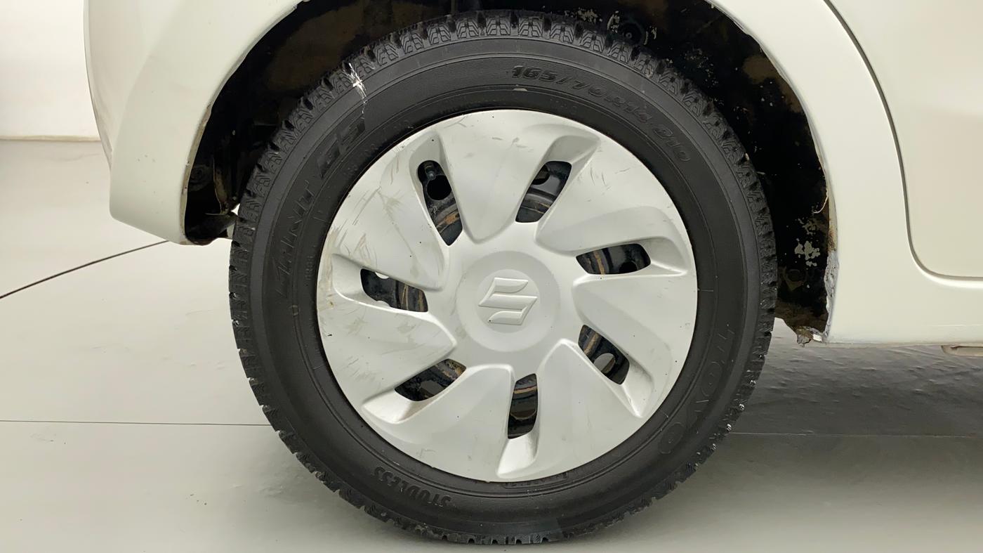 2018 Maruti Celerio ZXI, CNG, Manual, 111 km, Right Rear Wheel