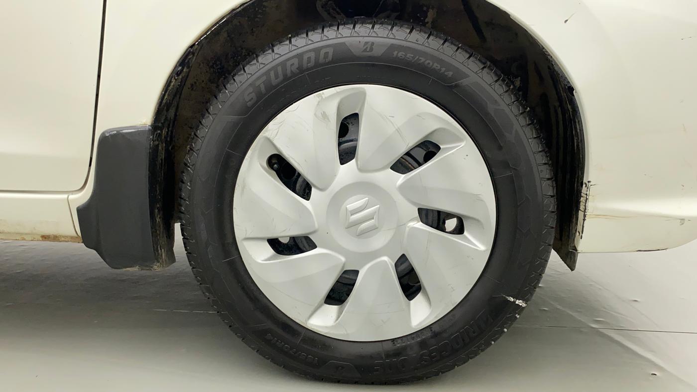 2018 Maruti Celerio ZXI, CNG, Manual, 111 km, Right Front Wheel