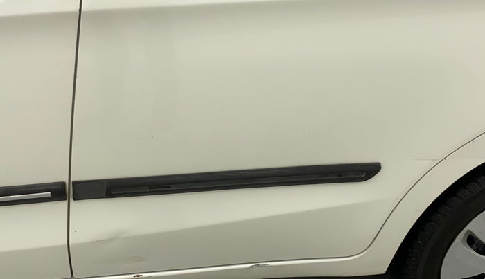 2018 Maruti Celerio ZXI, CNG, Manual, 111 km, Rear left door - Slightly dented