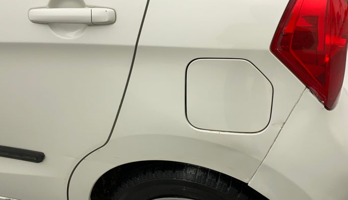 2018 Maruti Celerio ZXI, CNG, Manual, 111 km, Left quarter panel - Slightly dented