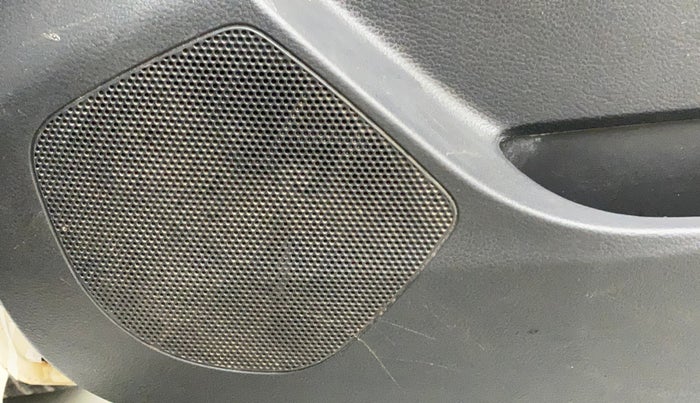 2019 Maruti Alto K10 LXI CNG (AIRBAG), CNG, Manual, 54,914 km, Infotainment system - Front speakers missing / not working