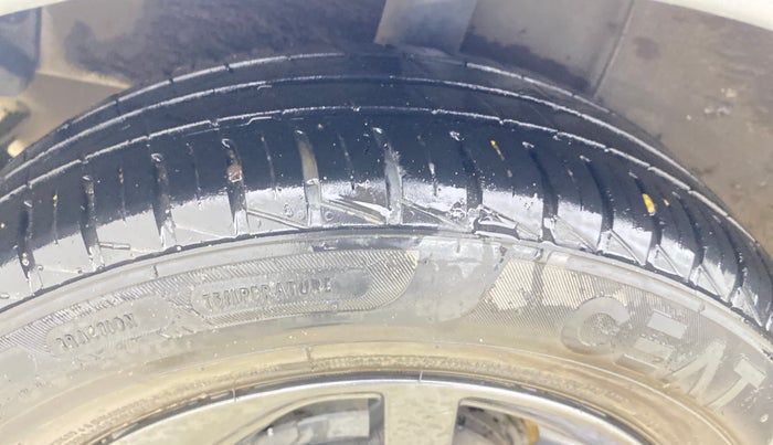 2019 Hyundai GRAND I10 NIOS SPORTZ AMT 1.2 KAPPA VTVT, Petrol, Automatic, 40,111 km, Right Rear Tyre Tread