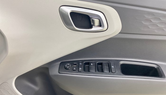 2019 Hyundai GRAND I10 NIOS SPORTZ AMT 1.2 KAPPA VTVT, Petrol, Automatic, 40,111 km, Driver Side Door Panels Control