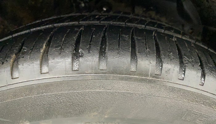 2010 Honda City 1.5L I-VTEC S MT, Petrol, Manual, 70,241 km, Right Front Tyre Tread