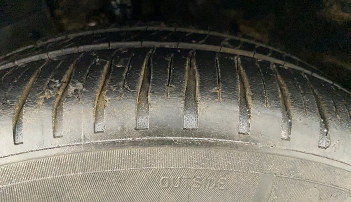 2010 Honda City 1.5L I-VTEC S MT, Petrol, Manual, 70,241 km, Left Front Tyre Tread
