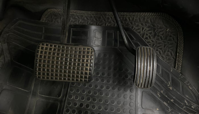 2017 Tata Tiago XZA PETROL, Petrol, Automatic, 65,228 km, Pedals