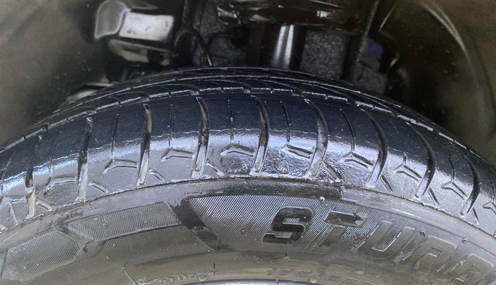 2017 Tata Tiago XZA PETROL, Petrol, Automatic, 65,228 km, Left Front Tyre Tread