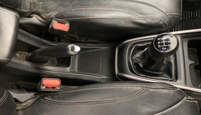 2019 Maruti XL6 ALPHA AT, Petrol, Automatic, 86,607 km, Gear Lever