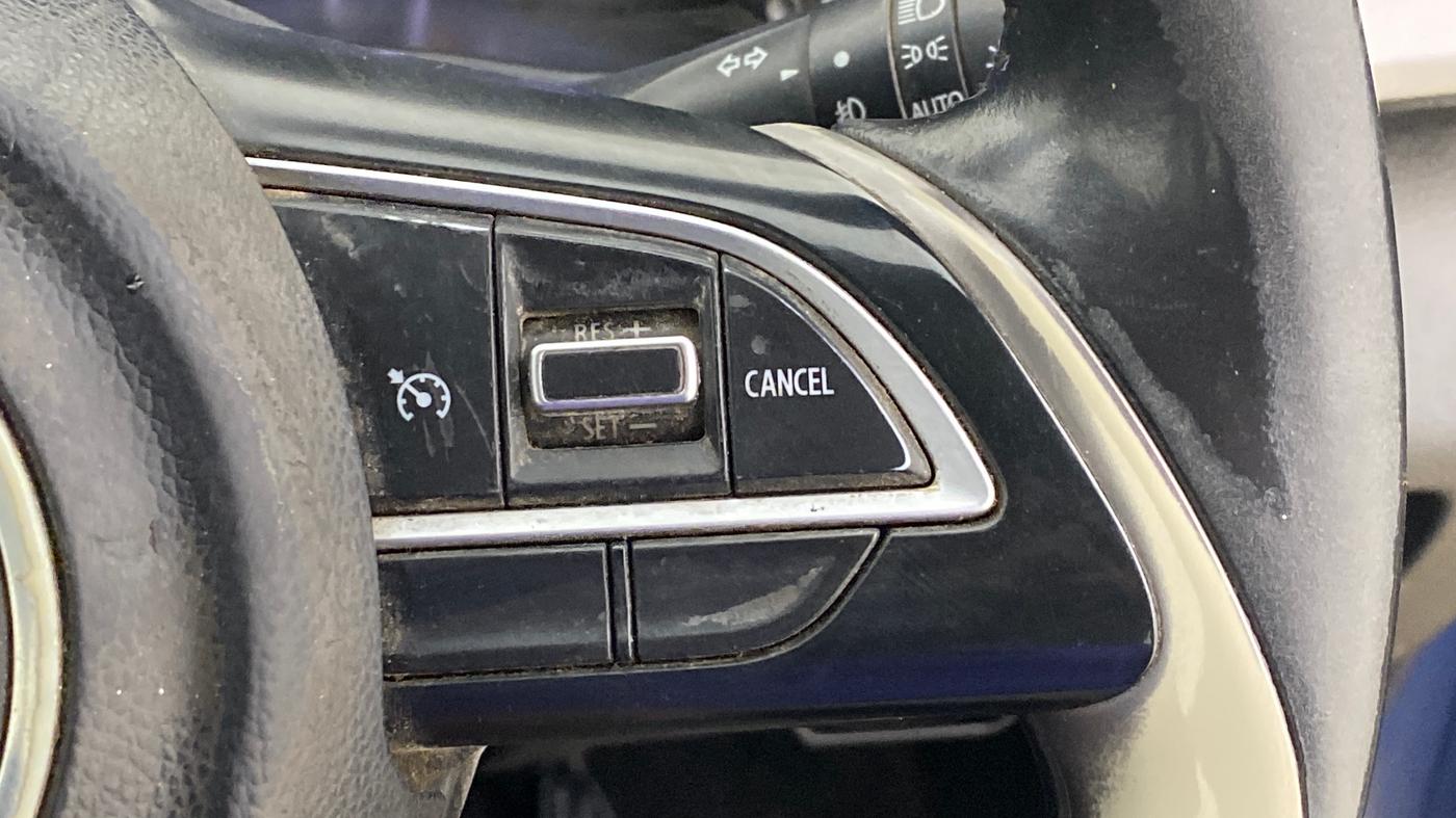 2019 Maruti XL6 ALPHA MT, Petrol, Manual, 86,749 km, Adaptive Cruise Control