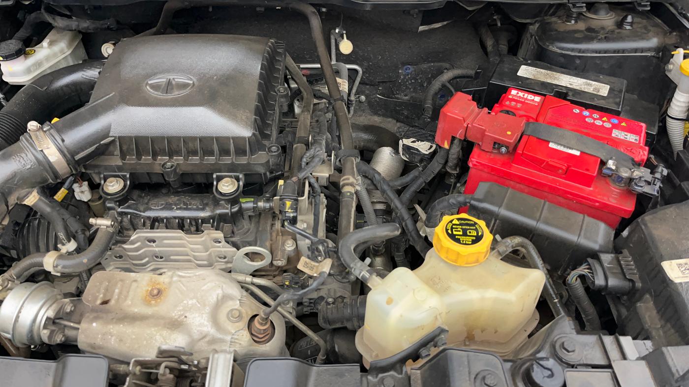 2023 Tata NEXON XZ PLUS PETROL SUNROOF DARK EDITION, Petrol, Manual, 35,144 km, Engine View - Left