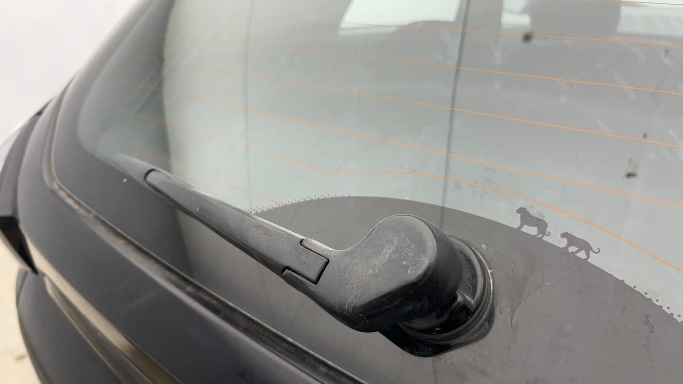 2023 Tata NEXON XZ PLUS PETROL SUNROOF DARK EDITION, Petrol, Manual, 35,144 km, Rear Wiper