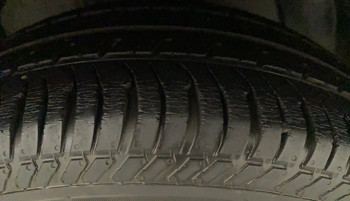 2017 Ford Ecosport TREND 1.5L PETROL, Petrol, Manual, 27,102 km, Left Front Tyre Tread