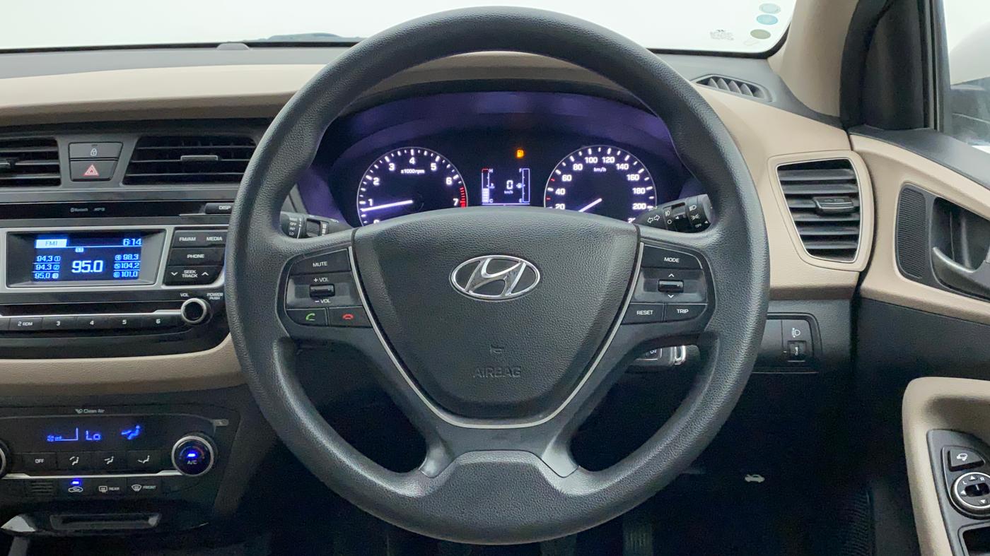 2016 Hyundai Elite i20 SPORTZ 1.2, Petrol, Manual, 54,881 km, Steering Wheel Close Up