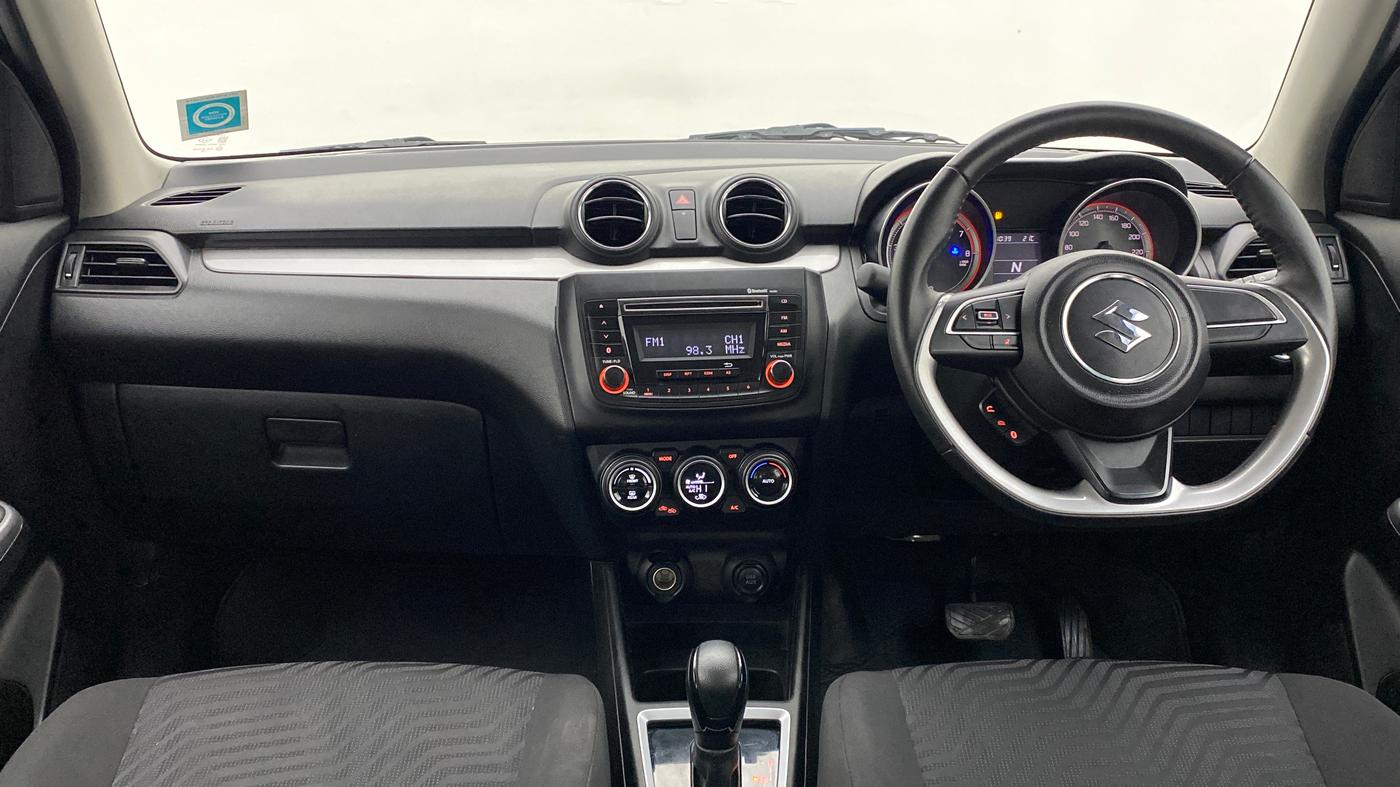 2020 Maruti Swift ZXI AMT, Petrol, Automatic, 9,846 km, Dashboard