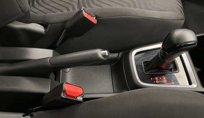 2020 Maruti Swift ZXI AMT, Petrol, Automatic, 9,846 km, Gear Lever