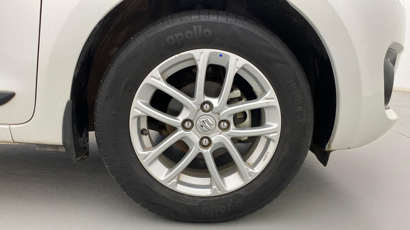 2020 Maruti Swift ZXI AMT, Petrol, Automatic, 9,846 km, Right Front Wheel