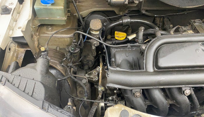 2017 Renault Kwid RXL 1.0 AMT, Petrol, Automatic, 77,644 km, Engine View - Right