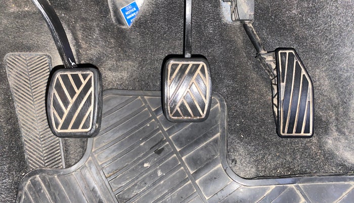 2017 Maruti Baleno ZETA PETROL 1.2, Petrol, Manual, 46,257 km, Pedals