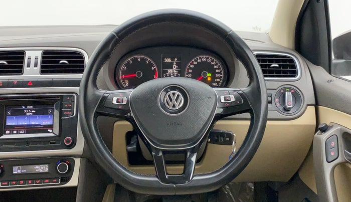 2016 Volkswagen Vento HIGHLINE PETROL AT, Petrol, Automatic, 50,816 km, Steering Wheel Close Up