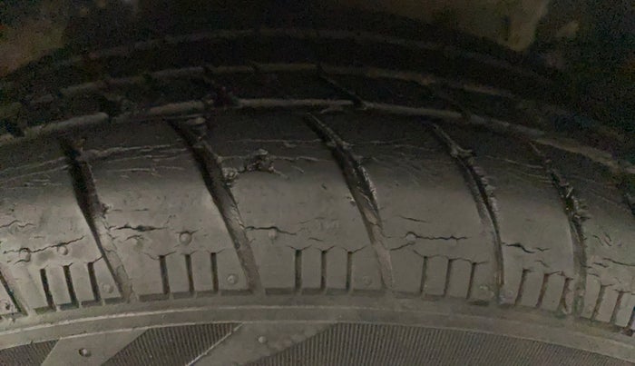 2020 Maruti Celerio ZXI, Petrol, Manual, 23,133 km, Left Front Tyre Tread