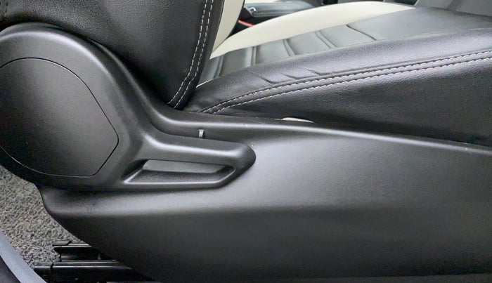 2021 Tata TIGOR XM 1.2 REVOTRON, Petrol, Manual, 2,997 km, Driver Side Adjustment Panel